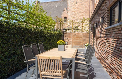 Bazel House | Vakantiewoning De Gulden Sleutels