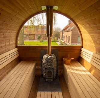 Ellezelles House | Vakantiewoning L'Eau Tendre in Ellezelles, met wellness en buitenzwembad met overkapping
