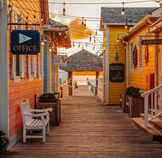 Dunmore Town Resort | Valentines Resort & Marina