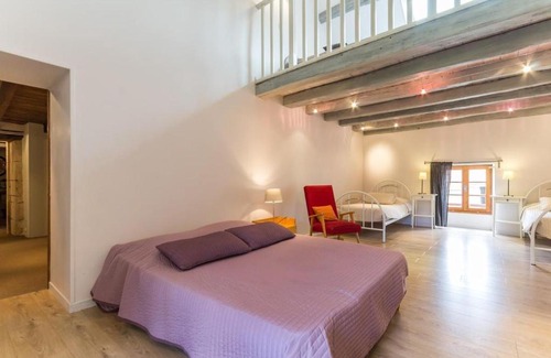 Mauvilly House | Valfermet
