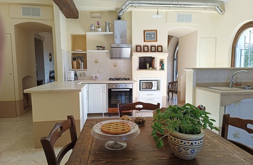 Ferretto Villa | VALIANA Luxury Villa in Montepulciano - Private Heated Pool - Free Wi-Fi