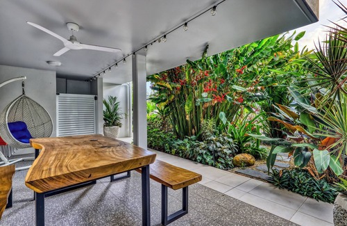 Redlynch Apartment | Valle Vista Luxury Apartments