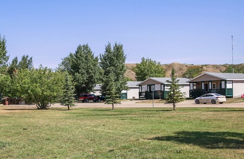 Fort Qu'Appelle Cabin | Valley Cabin Rentals