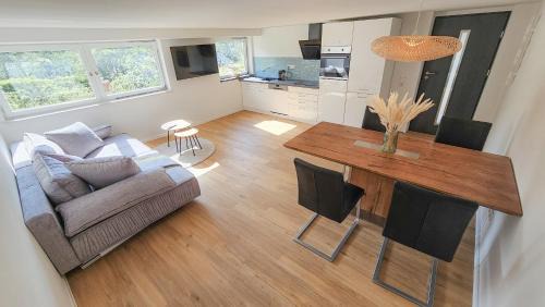 Bestwig Apartment | Valley Chalet mit Sauna u Bergblick