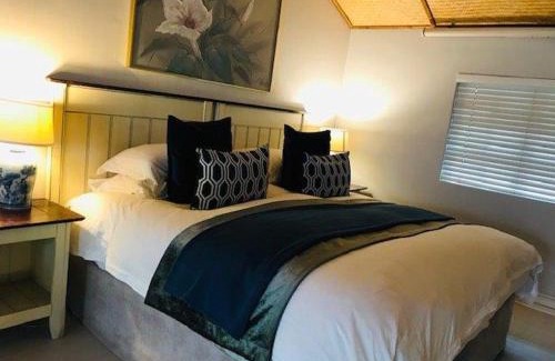 Hillcrest Bed & Breakfast | Valley Lodge