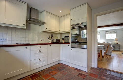 Stiffkey Cottage | Valley View - a self catering cottage that sleeps 5 guests in 3 bedrooms