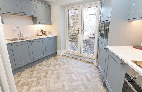 West Witton Cottage | VALLEY VIEW, pet friendly, character holiday cottage in West Witton