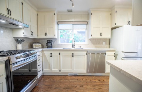 Guerneville House | Valley Vista | A Wine Country Escape