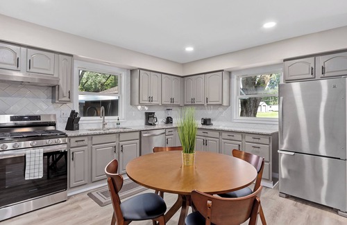 Valparaiso House | Valparaiso Corporate Home