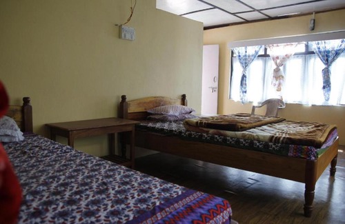 Geyzing House | Vamoose Mahimalaya