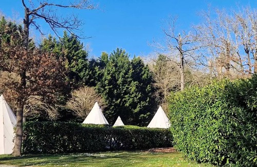 Bagneaux-sur-Loing Cabin | Van Beethoven Roller 1 Ausstellung 2 Personen ohne Heiligtum