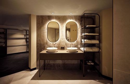 Zuidbroek Hotel | Van der Valk Hotel Groningen - Zuidbroek A7