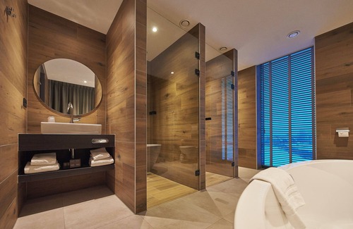 Municipality of Leeuwarden Hotel | Van der Valk Hotel Leeuwarden