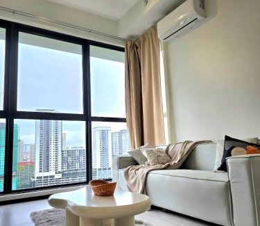 George Town Apartment | Vanilla Cottage - Urban Suites by Ocean Luxe