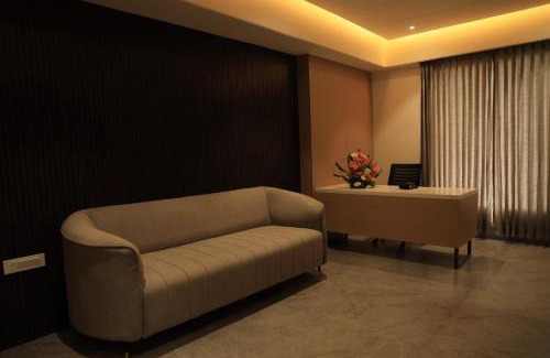 Katpadi Hotel | VANTARA SUITEs