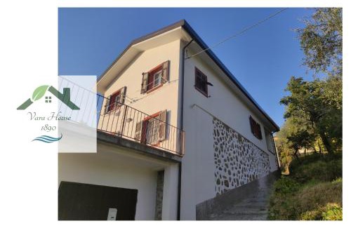 Beverino House | Vara House 1890, near Cinque Terre