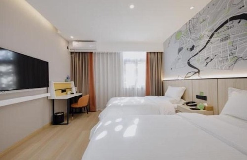 Suqian Hotel | Vatica Hotel Shuyang Central Mall Nanjing Road