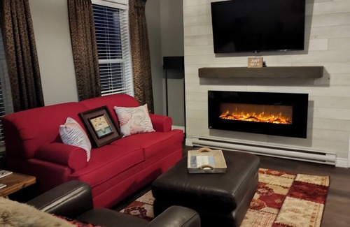 Cape Breton Regional Municipality Apartment | Vee's B's by the Sea. Enjoy Scenic Views of the Ocean
