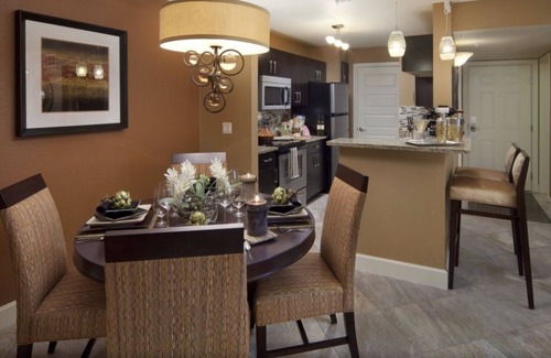 Las Vegas Condo | VEGAS. GRAND PRIX 1. IN THE MIDDLE OF IT ALL. EDC, SPHERE,10 min walk to strip,