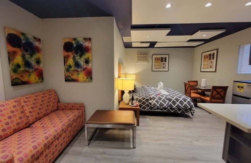 Paradise Apartment | Vegas Unit A Charm to Remember Love of Vegas