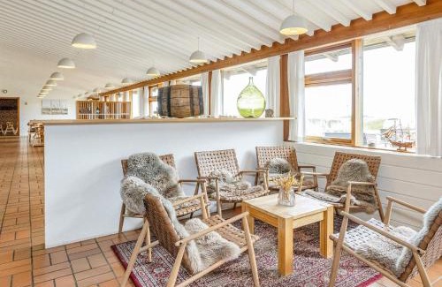 Hanstholm House | Vegsø Holiday Park Premium Type10 Retreat