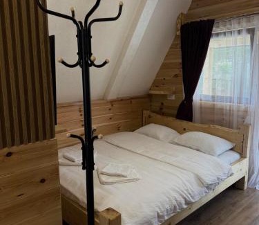 Njegovuđa Ski Chalet | Vekova koliba