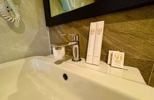 Legazpi Hotel | VELA HOTEL