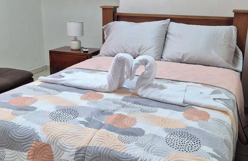 Agonia House | Velaz Guesthouse