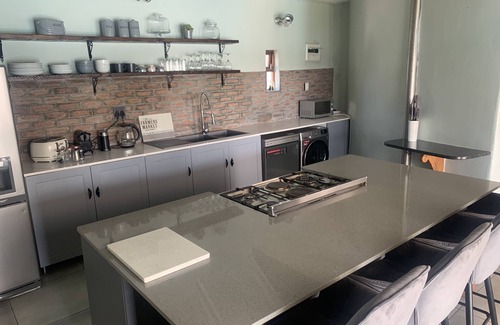 Laaiplek House | Veldrift Retreat: Family Accommodation on the Banks of the Berg River!