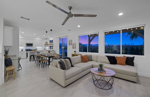 Anastacia House | Velvet Vista - Pool, Spa, Fireplace & Games