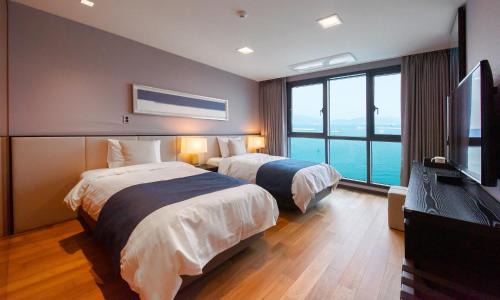 Chongp'o Hotel | Venezia Hotel and Suite