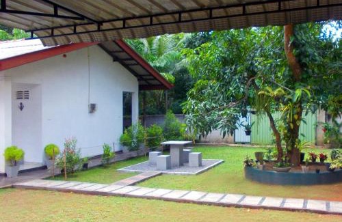Veyangoda Resort | Venus Resorts