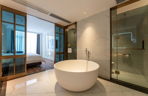 Shajing Hotel | Venus Royal Hotel Sea Garden