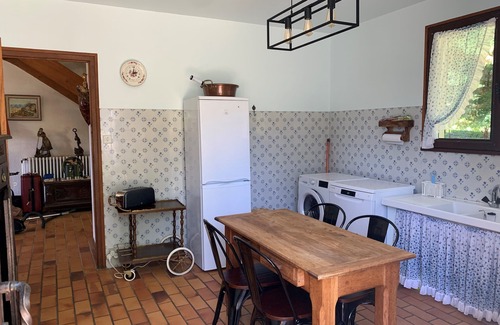 Chateau-Bernard House | Vercors & Trièves Gîte10 p. tout équipé & vue époustouflante