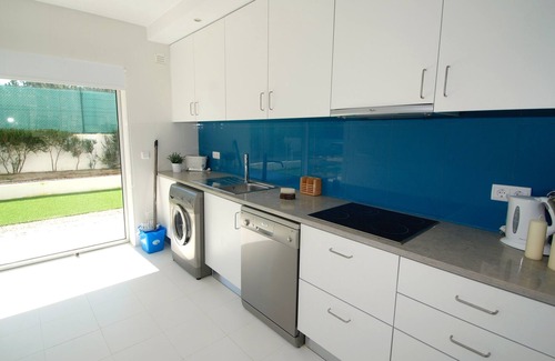 Pedra do Ouro Apartment | Verde - 2 bedroom apartment in complex with pool, play area and tennis court