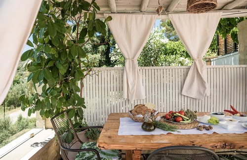 Loulos Villa | Verekinthos Villa, a Fine Country Retreat