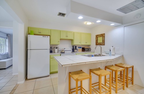 Rock Ridge House | Vero Beach Vacation Rental ~ 3 Mi to the Ocean!