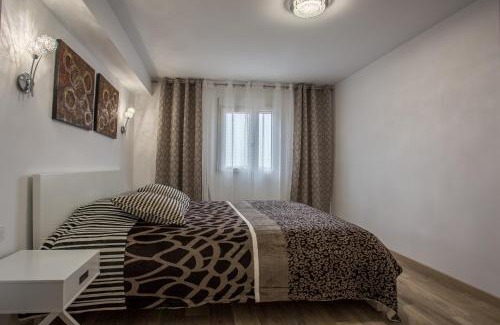Na Rovella Apartment | Versus Apartments near City of Arts 2