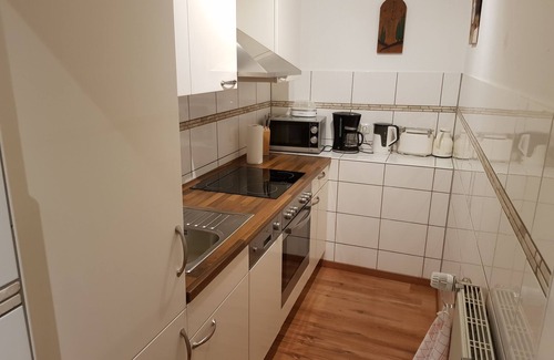 Ploen Apartment | Very central apartment/150m to the gr. Plöner See/Fewo 2/Boxspringb. 2x2,20m