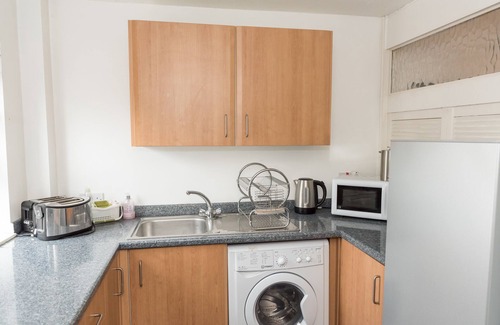 Belfast Central District Apartment | Very central downtown location/Parking