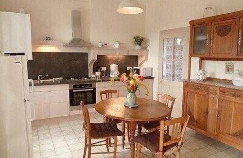 Chassey-le-Camp Cottage | Very comfortable house in a quiet village 4 km from shops