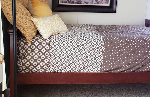 Mount Clemens House | Very cozy 1 room dwelling w/twin bed