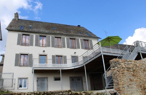 Soulages-Bonneval Cottage | VERY LARGE GITE WITH MODERN COMFORT CLOSE TO LAGUIOLE IN AUBRAC