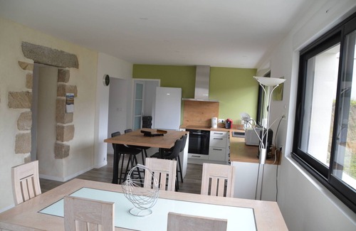 Guingamp Villa | Very pretty stone house ideally located between land and sea