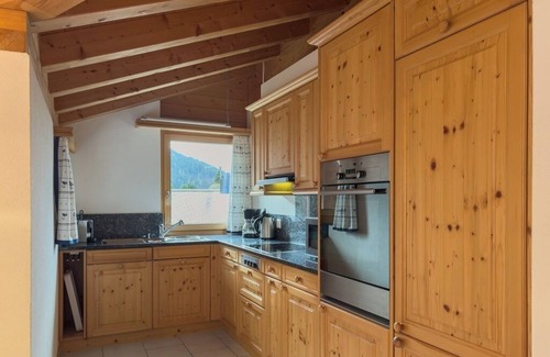 Klosters-Serneus Apartment | Very quiet roof holiday apartment, vast ski resort very close