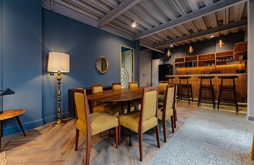 Zona Rosa Apartment | VH | Penthouse 8BR + vistas 16 pax | Reforma | 405