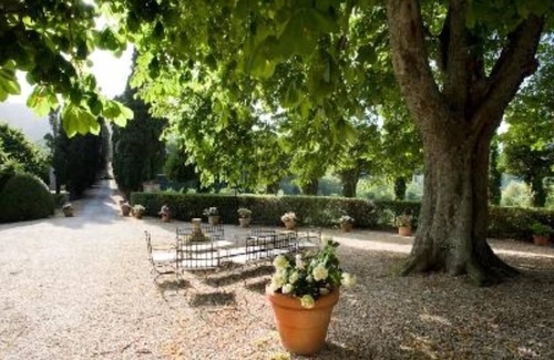Barberino di Mugello Villa | Villa of the '500 6/9 pp. with pool park 20 minutes from Florence.Wi-Fi free
