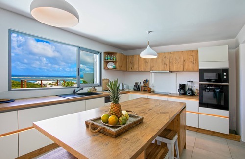 Cul de Sac Villa | Villa with breathtaking sea views and unique authentic charm!
