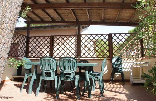 Marina di Castagneto Carducci Apartment | VIA FIRENZE