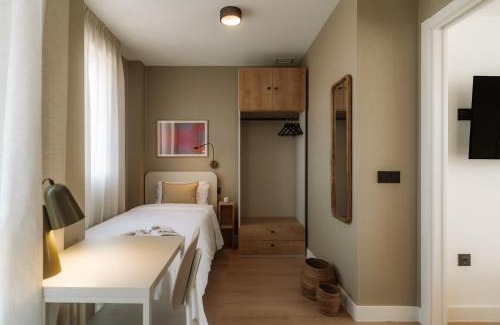 Puente de Vallecas Apartment | Via Monte Apartments by Olala Homes